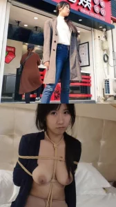 有钱人专属泄欲工具